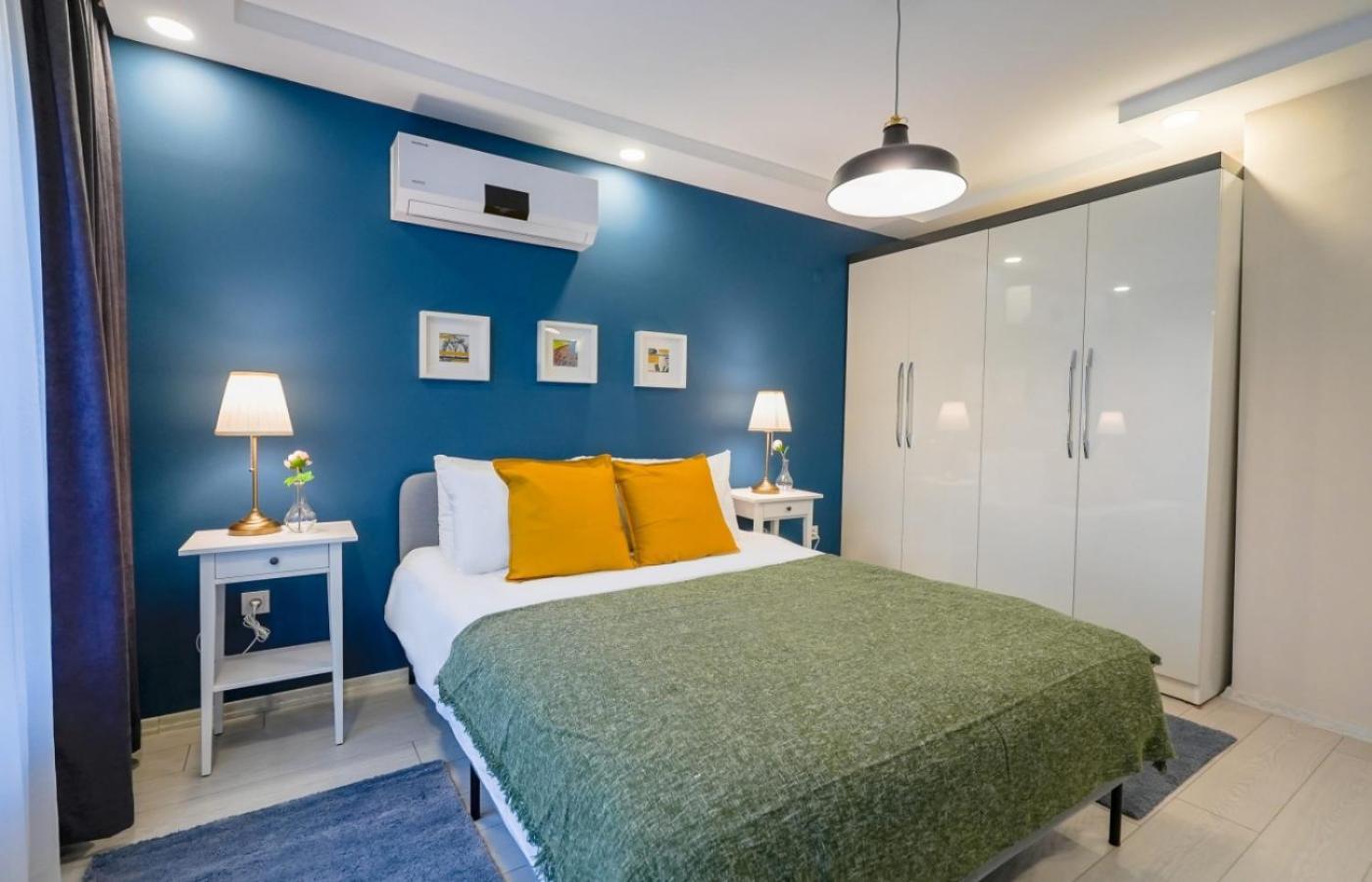 Modern Flat Near Hadrian's Gate Daire Antalya